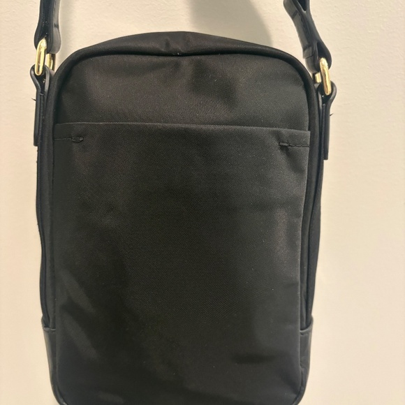 Nearly new Tumi crossbody bag - Picture 4 of 7